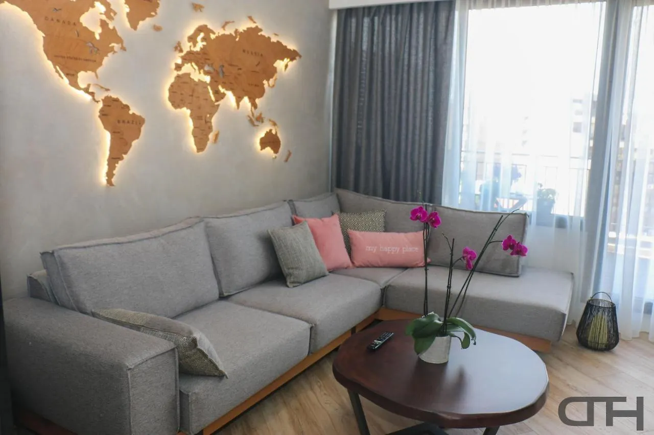 Luxury 80M2 Apartment With Balcony Downtown סלוניקי 0*,