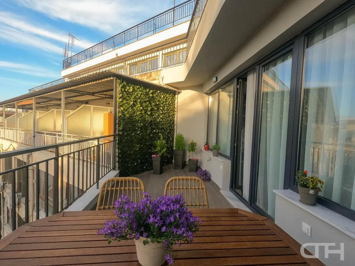 Luxury 80M2 Apartment With Balcony Downtown Soluň Řecko
