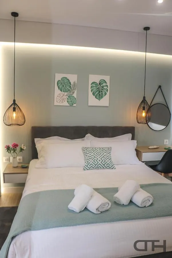 Luxury 80M2 Apartment With Balcony Downtown Saloniki