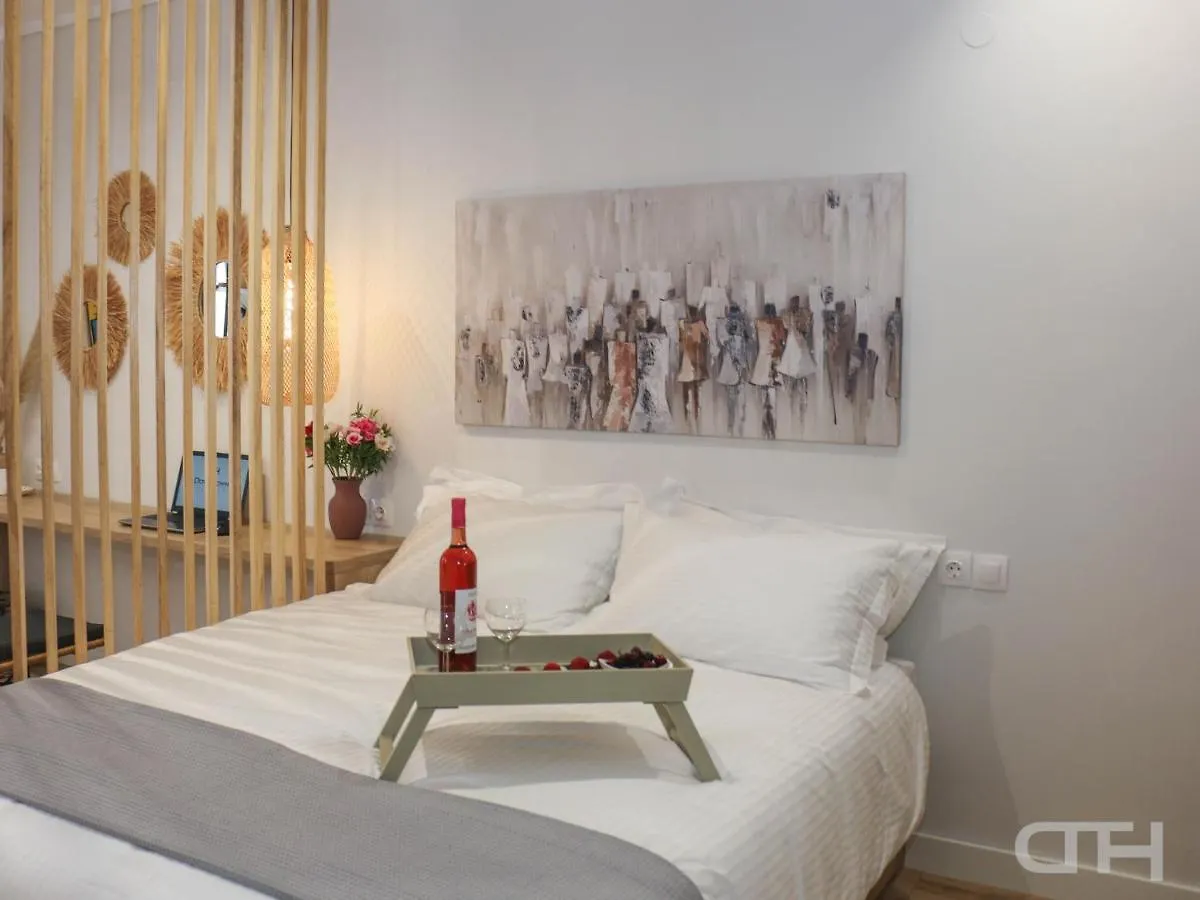 Luxury 80M2 Apartment With Balcony Downtown סלוניקי